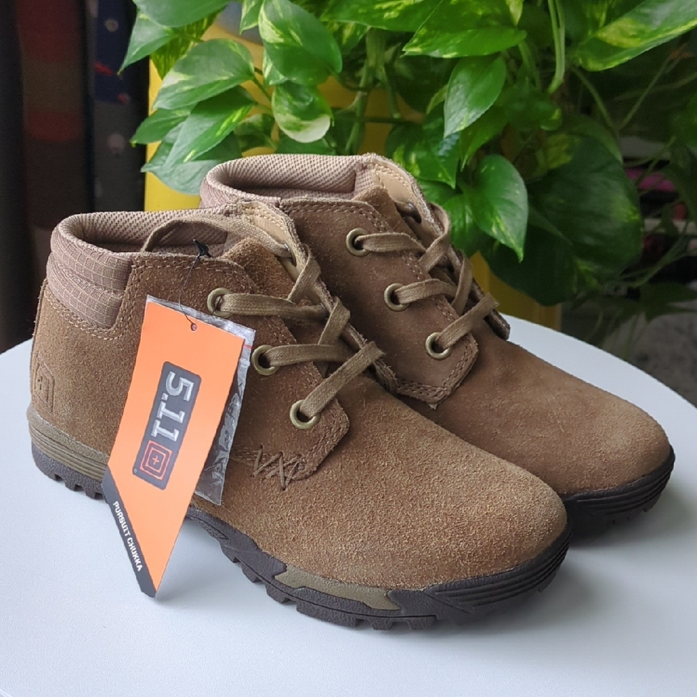 5.11 Pursuit Chukka